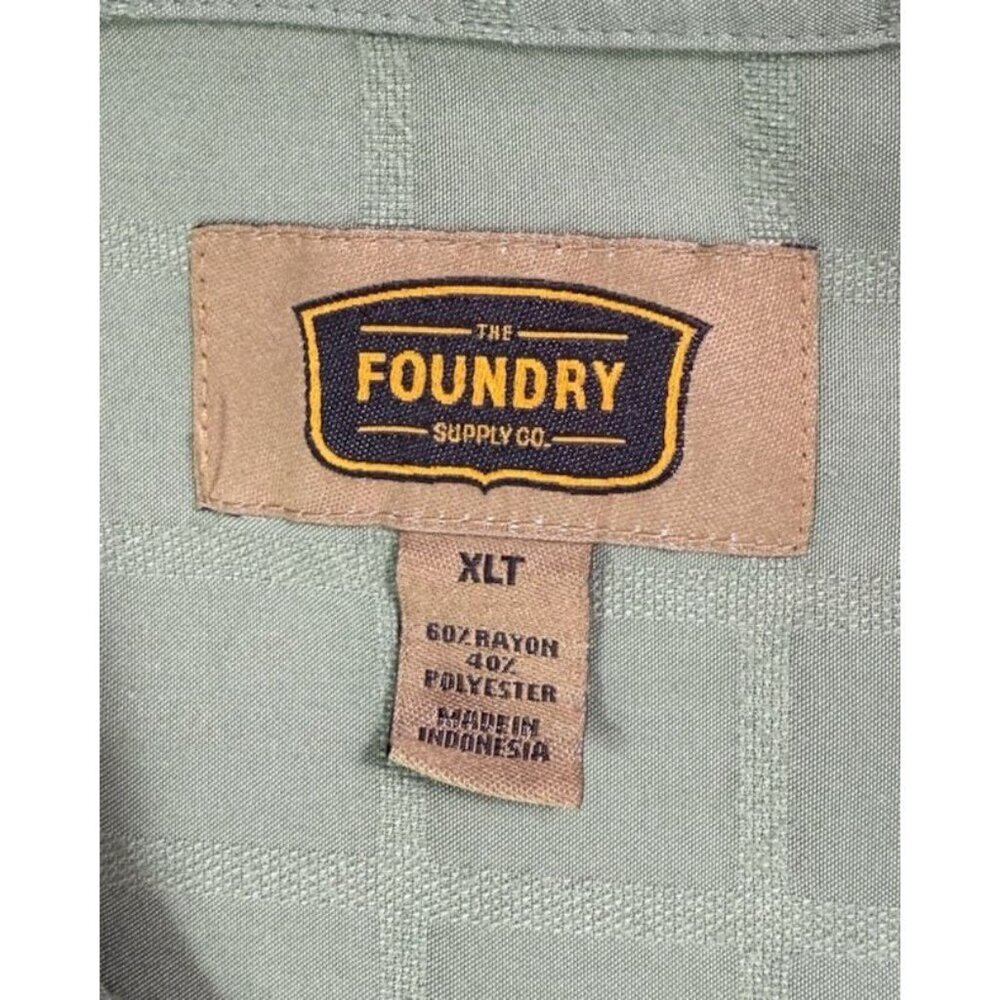 The Foundry Supply Short Sleeve Button Up Green Men's XLT - Picture 4 of 13